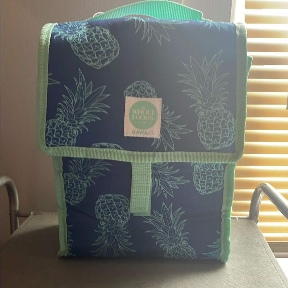 Blue Pineapple Lunch Bag
